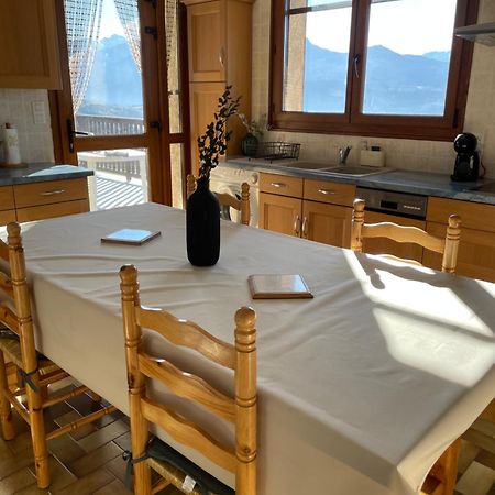 Appartement T3 Avec Vue Sur Le Lac Chorges Extérieur photo